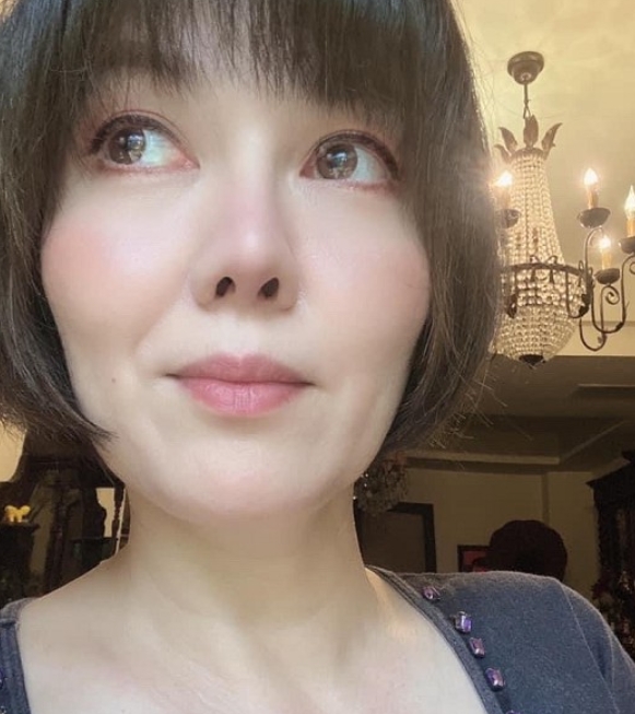 貸款千萬開店!苗可麗崩潰「遇到爛尾裝潢」地板全破裂 快哭了「20年夢想全毀」:看清朋友了