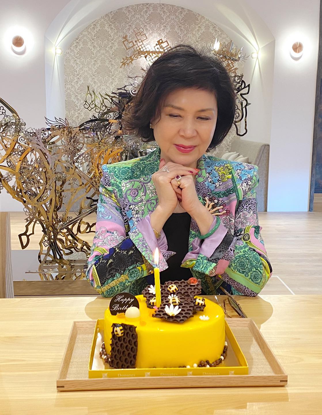 住台灣不買房！白嘉莉「以五星級飯店為家」機能比養老院更好　「用大安區新房價」愜意過餘生30年