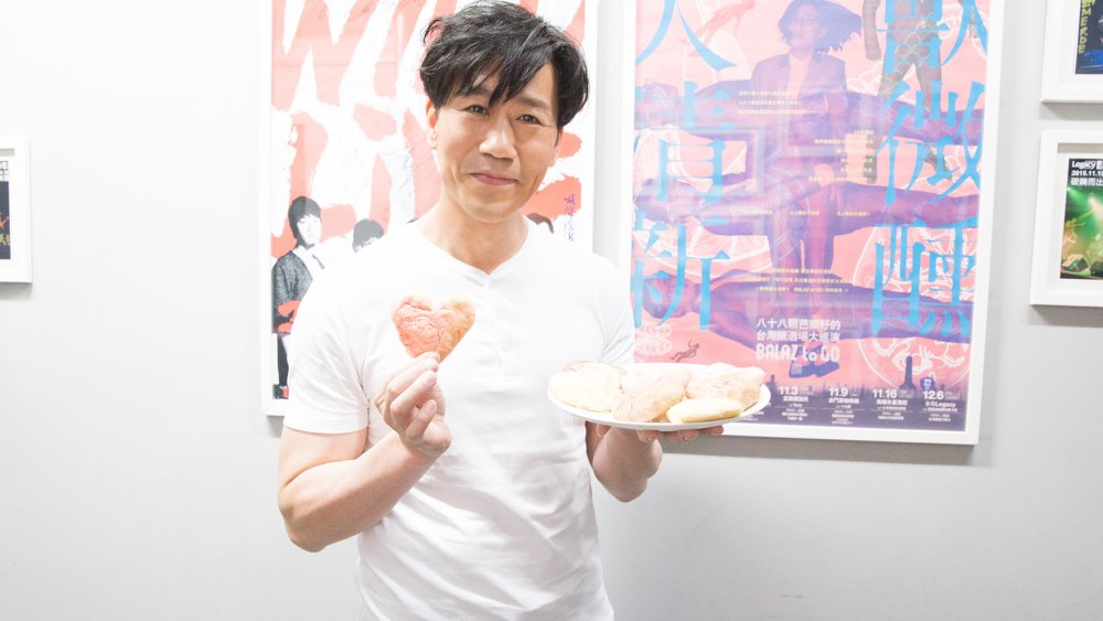 不倚老賣老！羅時豐迷茫10年「天天想引退」：怕大家討厭我　放下自尊「52歲斜槓再翻紅超猛」不被老擊敗