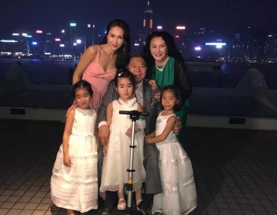 出生豪門變落魄千金！為救弟弟「嫁給大15歲殘疾富豪」　連生3女「換夫姓」退圈13年風采依舊