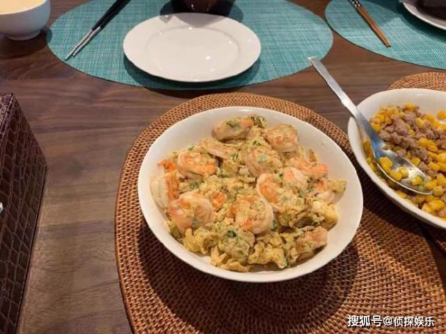 被體重嚇到！小S曬懟臉拍「不敢露全身」：像懷孕三個月 　喊話過最後一天「正常生活」