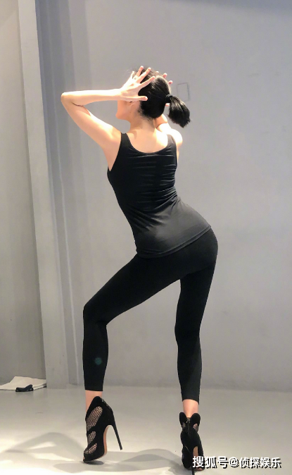 被體重嚇到！小S曬懟臉拍「不敢露全身」：像懷孕三個月 　喊話過最後一天「正常生活」