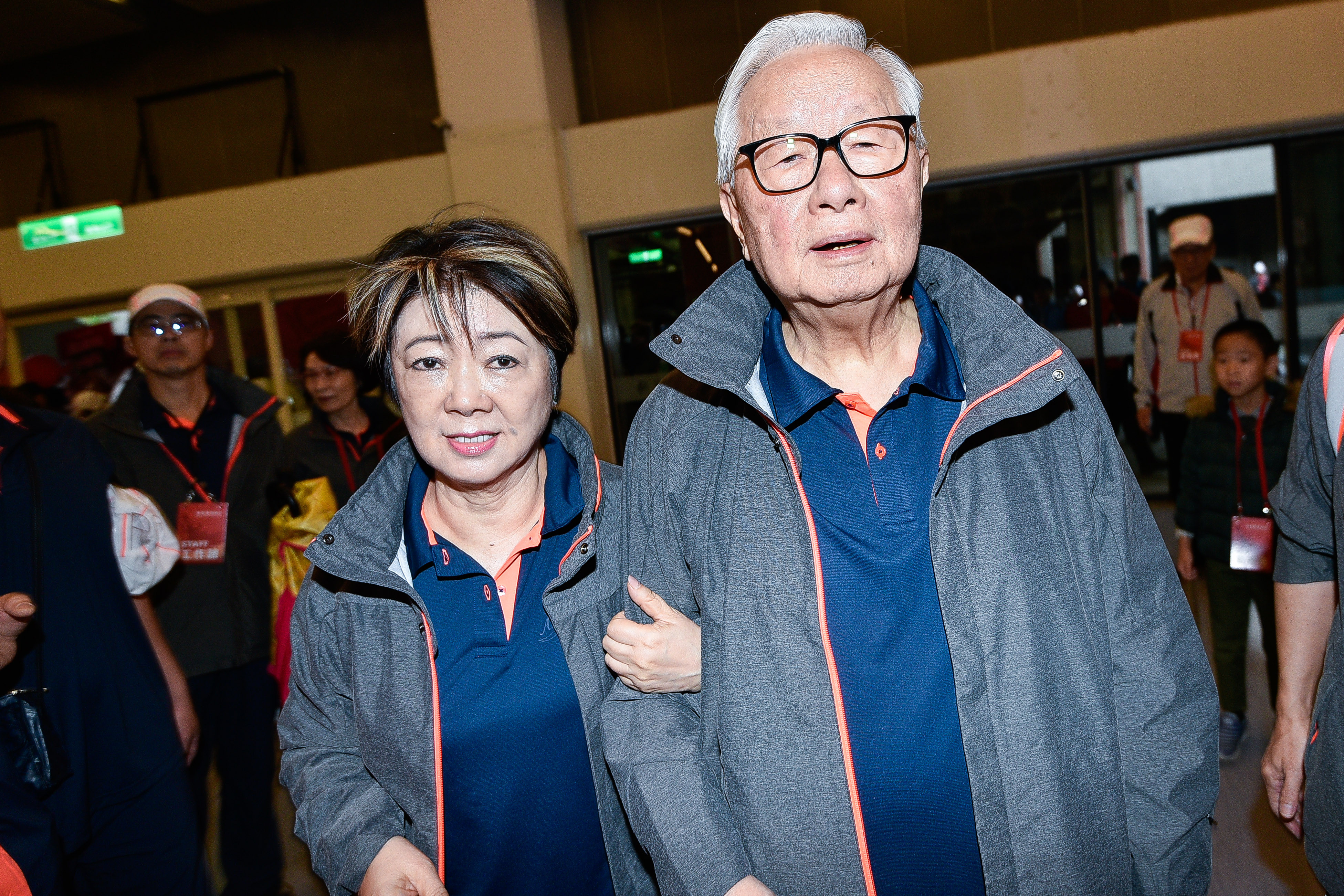 張忠謀喜迎91大壽！「退休3年近況曝光」把時間留給太太　「每月保持念兩本英文書」70年從不停歇