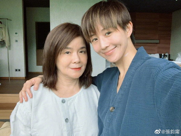 張鈞甯的成功是被教出來！鄭如晴「寧讓女兒在全校罰站」不當跑腿媽　她很慶幸：時間是花在和「孩子聊天」