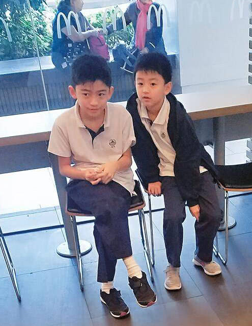 不愧是謝霆鋒的兒子！14歲謝振軒「開始談戀愛」　為女友「不願轉學」張柏芝也犯難