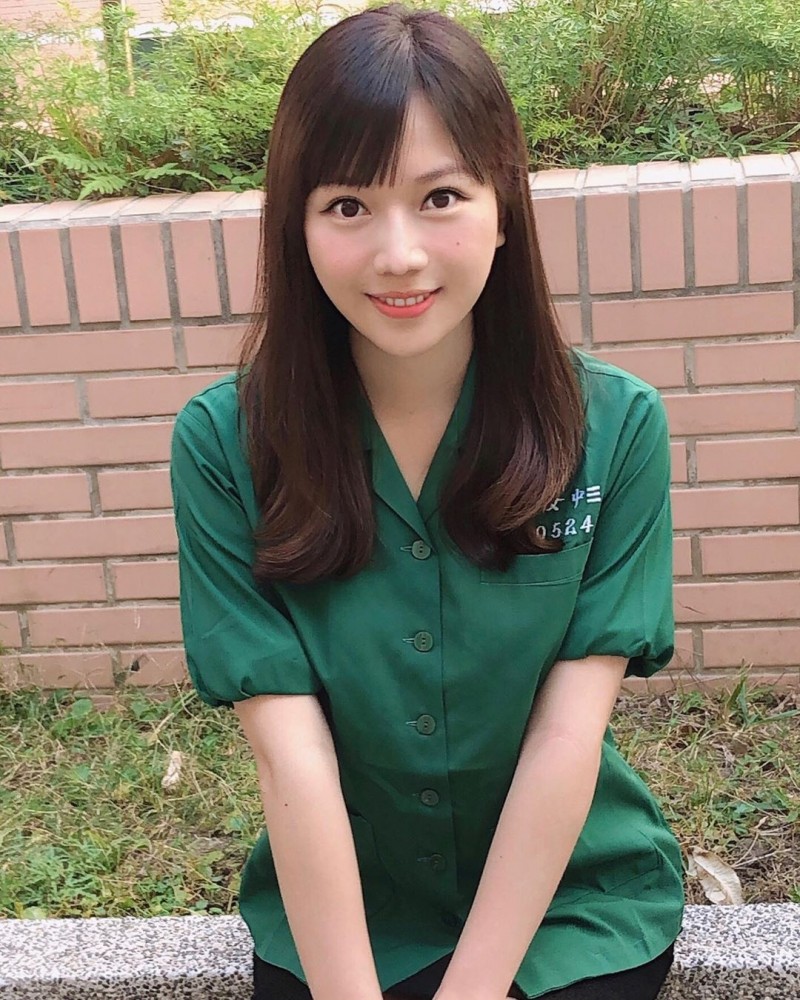 學霸背景當主播！蔡尚樺爆「和媽媽冷戰1個月」拚台大碩士　轉戰當藝人「主持2年受挫大哭」終於被看見