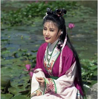 不甘當少奶奶！資深玉女斷開豪門尪「靠自己成商場女強人」　姊妹對簿公堂「如今赴美低調生活」只想當平凡人