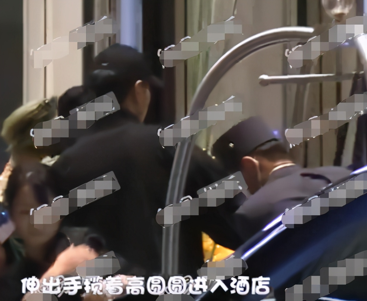 曾去廟裡重金求子！41歲高圓圓近照「小腹凸起」飄孕味　被抓包「吃孕期維生素」疑懷二胎