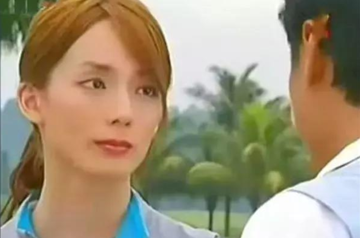 她曾是最美何仙姑！卻遭薄情男友騙走「8千萬」　獨自養兒長大「45歲靠按摩討生活」
