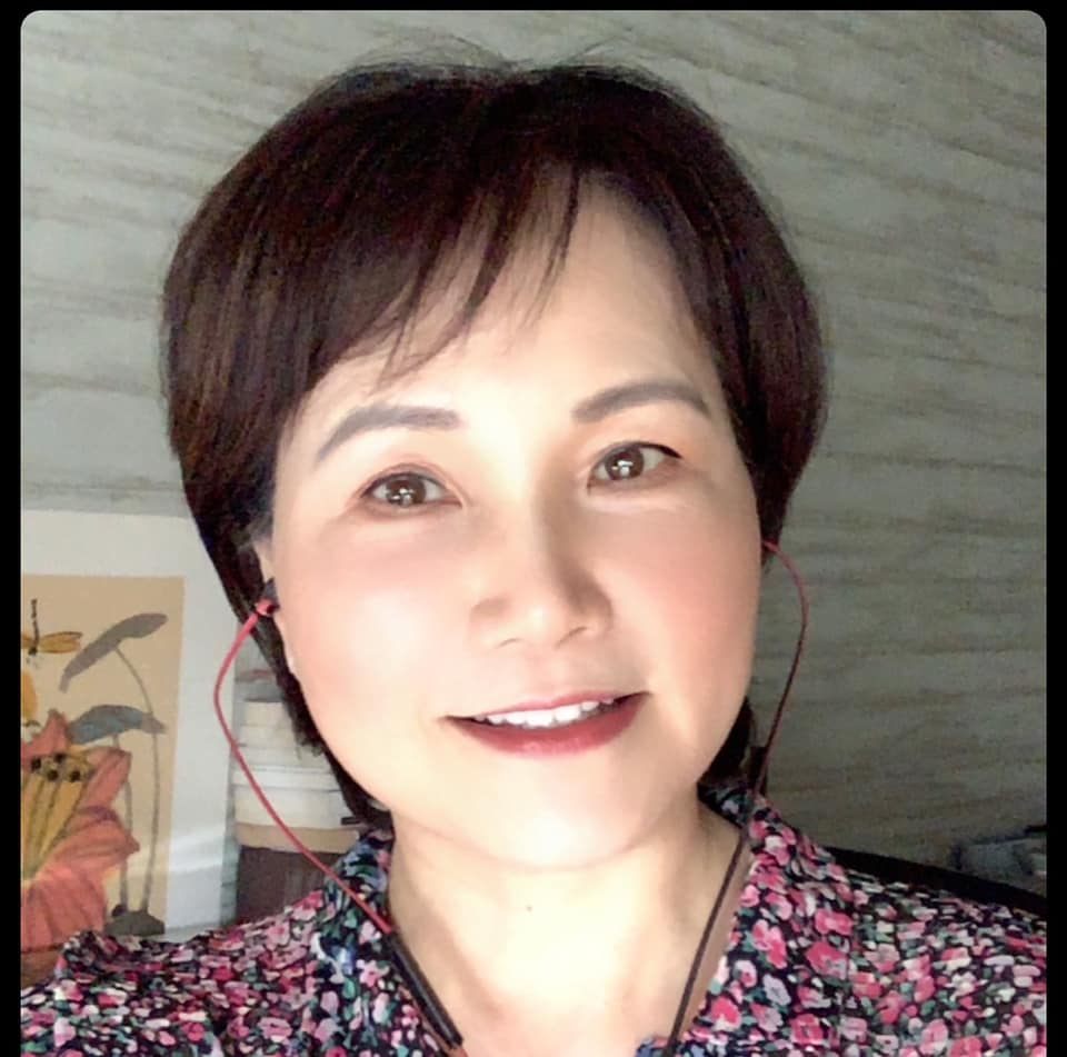 沈春華預約AZ疫苗「兒子中肯分析」網讚爆：觀念很正確　自曝「兒1周零用錢不到400」多少能耐有多少開支