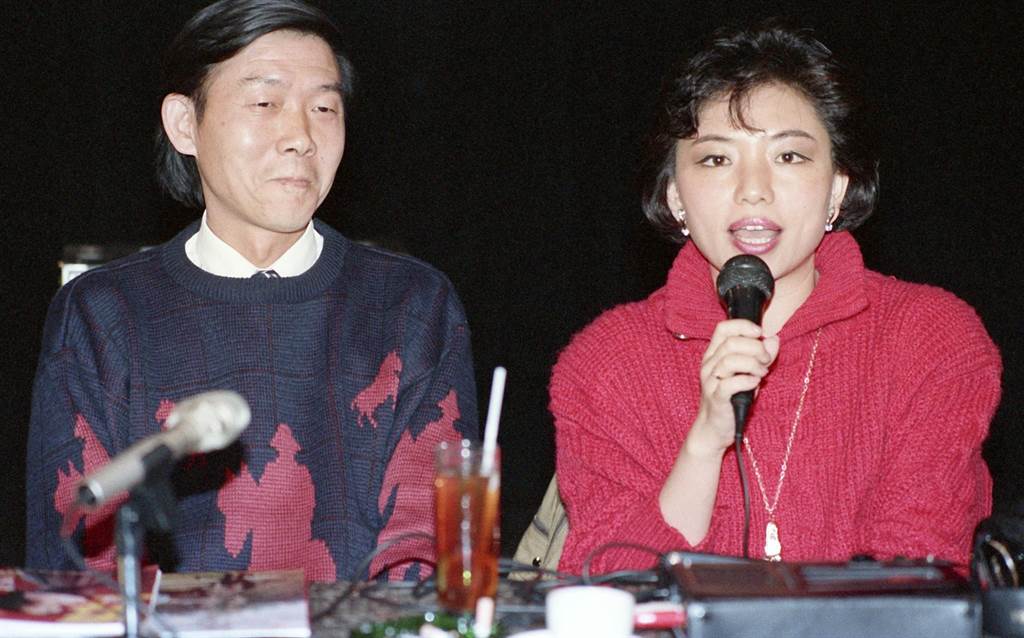 永遠的電台情人！李季準「重現《感性時間》嗓音」勾懷舊回憶　為保聲音「患重症卻拒絕治療」忘記所有人