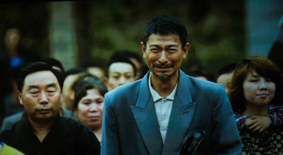 4歲被帶走！從小在養父母家受盡委屈「自白對親生媽媽又恨又愛」　21年後「踏上尋親找真相」看哭許多網友