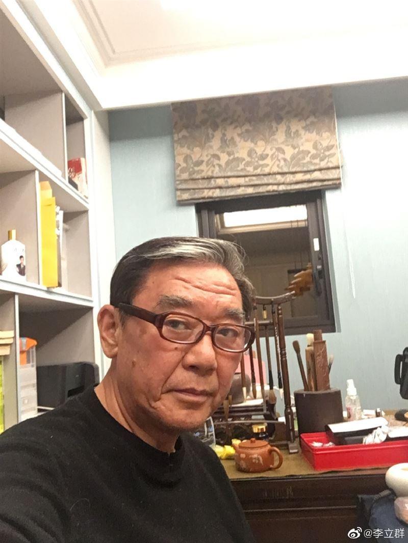 不與兒女同住！李立群「新竹山上買地蓋房」早起養雞種菜　「與太太享受山居生活」笑喊：連空氣都是甜的