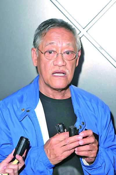 身家35億不給兒子一分！81歲黃金配角「堅持兒子自立」　兒子卻因窮「被女友嫌棄要退婚」