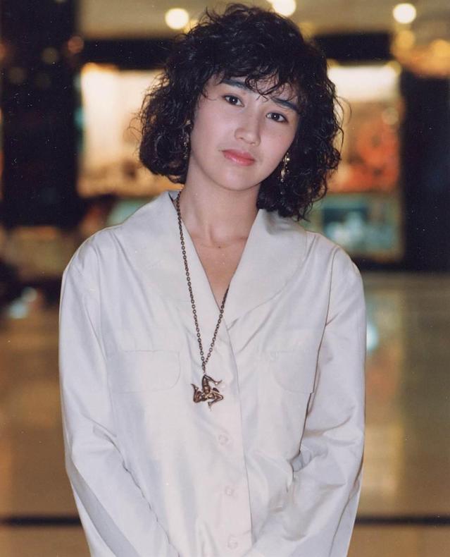 隱退後更精彩！《開心鬼》混血女神「嫁名校同學消失30年」再露面　變身大老闆「17歲愛女引轟動」