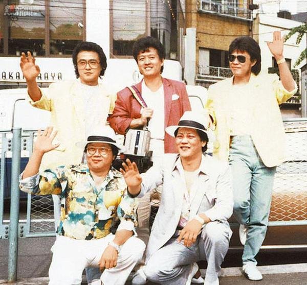 黃金五寶剩三人！張菲憶「徐風是真正的大哥」合照必站中間　積極抗病3年「苦撐等服刑兒」父子最後一面好鼻酸
