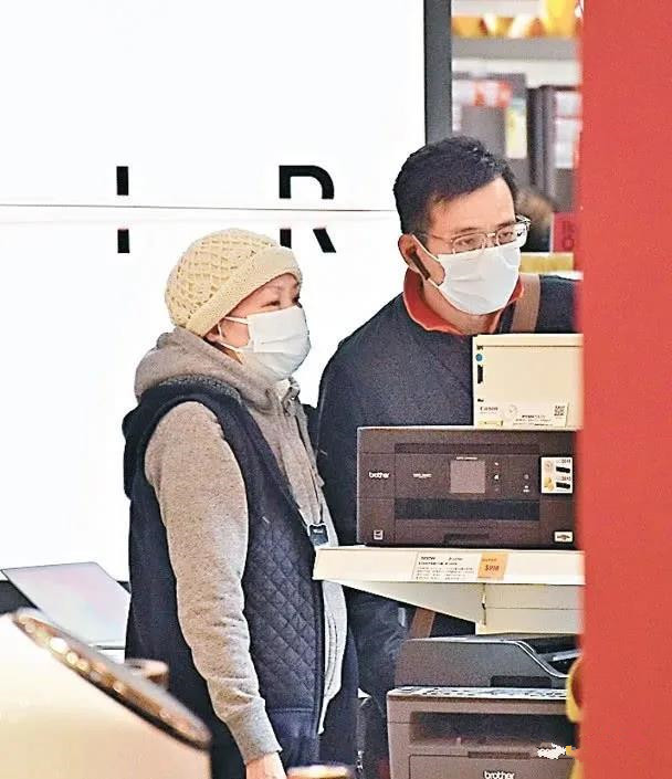 願折壽20年仍換不回愛妻！他宣布「此生不再婚」　為妻子治病7年「花光積蓄」買59元褲子穿