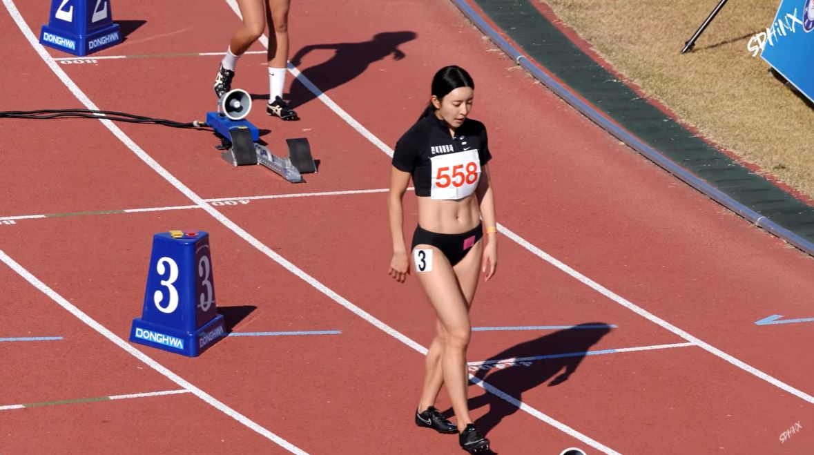 跑道上最佳焦點！韓國運動女將「被封田徑界李英愛」　超強腹肌辣翻「私下巨星級自拍」一看秒戀愛