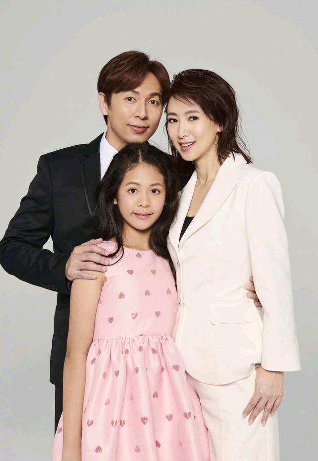 為拍風月片和父母反目！ 閃婚富商被嫌「一晚哭4次」　2嫁豪門生女「53歲不老容顏」惹人羨