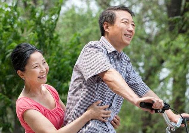 談不攏！63歲大爺「再婚5天就分手」　54歲女人怒罵「他不要臉」大爺回懟：她才不要臉