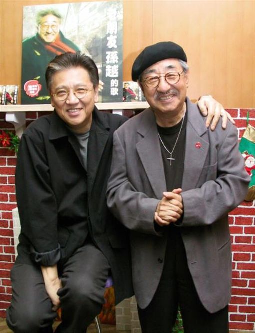 鐵三角成絕響！陶大偉走後6年「孫越也離開」黃金拍檔畫面成追憶　「兩摯友天堂重聚」張小燕淚：再見我的朋友