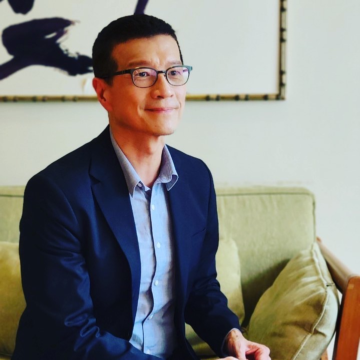 長照病母20年！知名作家身心崩潰「開不了口求助親姊」：怕被說懦弱　轉念「母親忘了我又何妨」：只求盡份隨緣