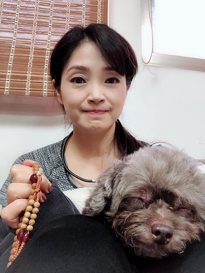 方季惟自豪：我是永遠的25歲！「歲月在臉上根本靜止」公開凍齡秘密　「睡前堅持30年習慣」皮膚跟著亮起來