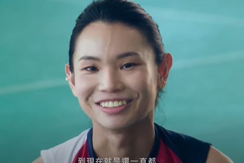 打不贏妹妹！戴資穎姊姊「哭著放棄10年羽球」認了：對她有敵意　做出感人決定「一輩子為她加油」姊妹情深