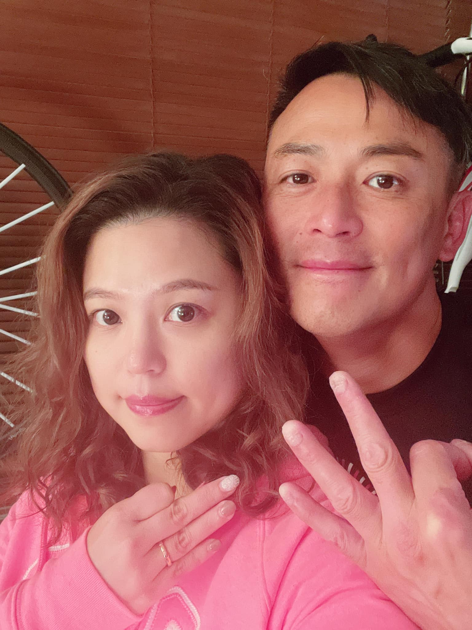 瘦回帥氣小生！50歲江宏恩「被笑飛龍變肥龍」2個月狂鏟13kg　早上必「空腹喝一杯特製果汁」養成冰塊肌
