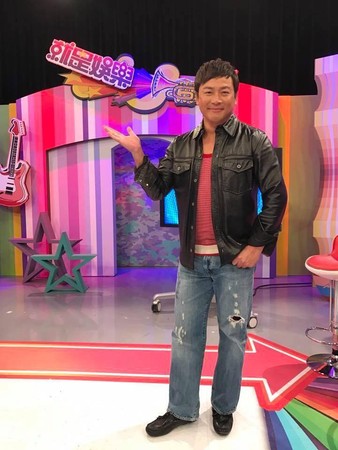 瘦回帥氣小生！50歲江宏恩「被笑飛龍變肥龍」2個月狂鏟13kg　早上必「空腹喝一杯特製果汁」養成冰塊肌