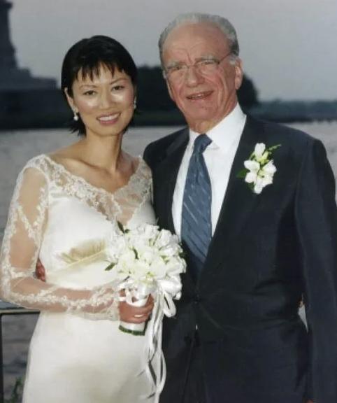 離婚6年！依舊從前夫手中「瓜分268個億」　當初布局「堪稱絕妙」52歲登上人生巔峰