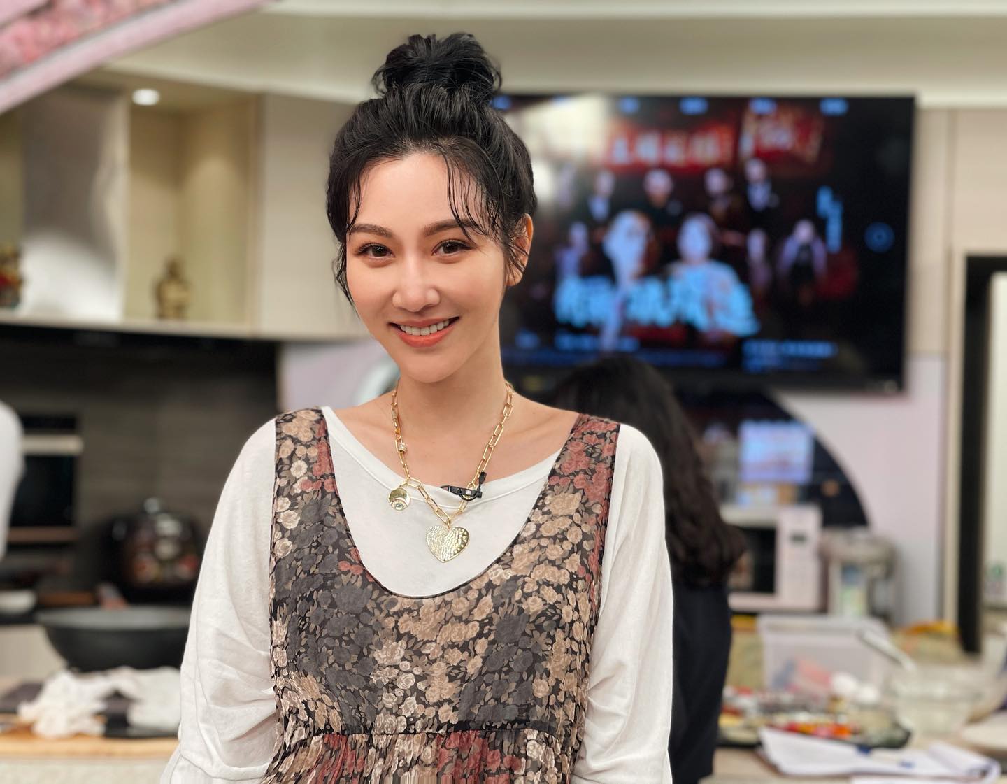 輪到我報恩！曾菀婷為母砸錢「8500萬豪宅曝光」孝親房超貼心　「老么成堅強支柱」媽欣慰：小公主長大了