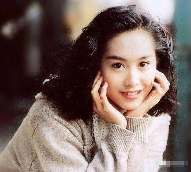 狂愛周星馳3年被劈腿！和老公「保持5年無性婚姻」來放下　哽咽談分手「承認自己被騙很難」