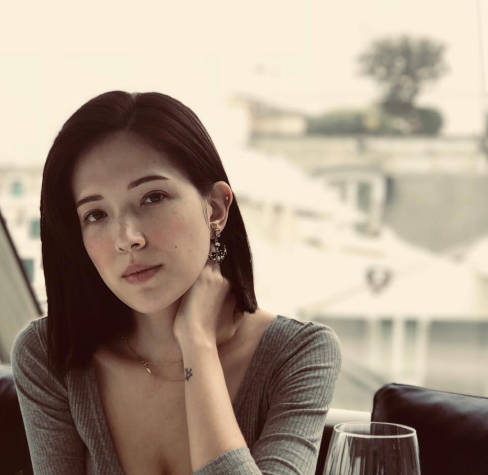 爸爸在她2歲離家！許瑋甯淚謝外公「把自己當最小女兒疼」不再自卑　「37年無微不至父愛」約好：繼續當您的孫女