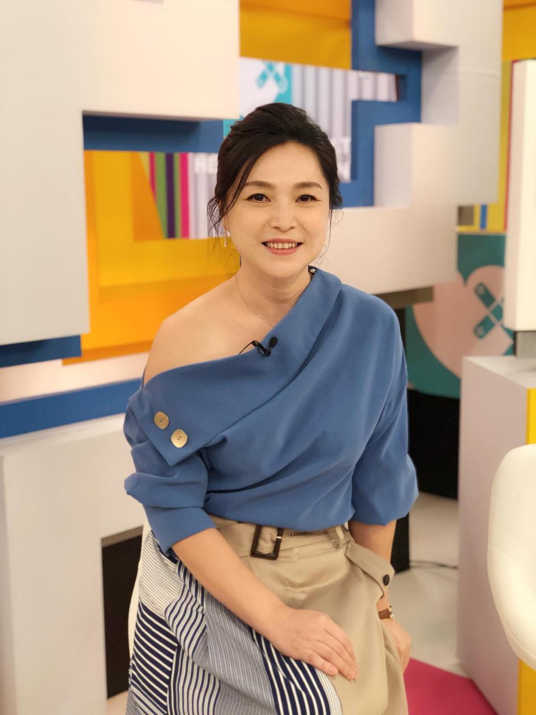 爸爸檢查惡性！張鳳書淚「親手摸到壞細胞」　最難熬「好像被關進18層」：一路上很黑