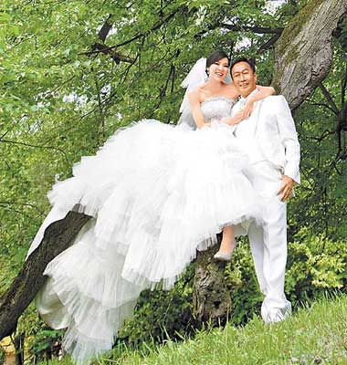 10億古堡愛情故事！郭董每年「必帶妻赴歐浪漫度週年」自家城堡美翻　「堡名藏對亡妻深情」20年佈局曝光