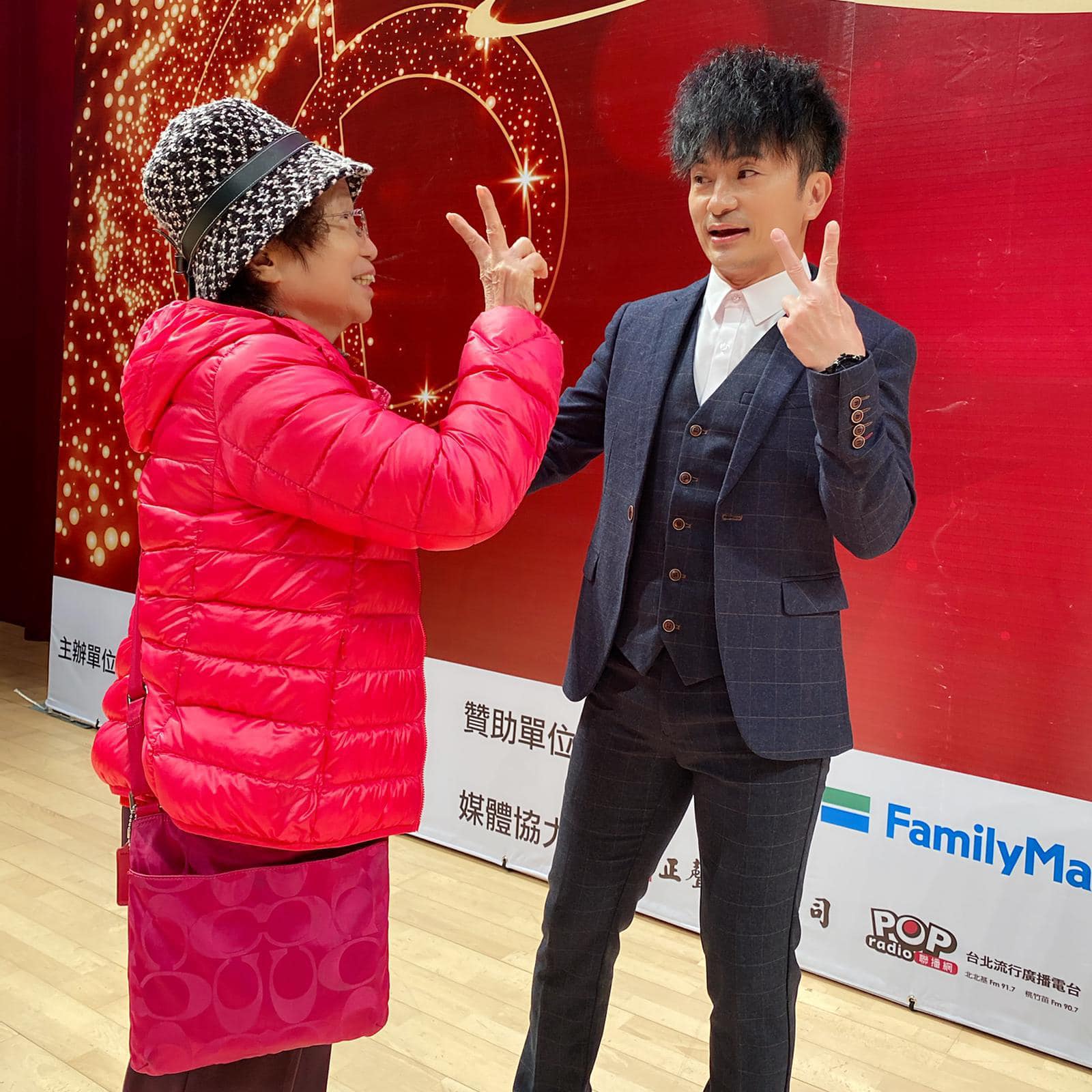 靠父擺攤養大！唐從聖想當藝人被反對「賭氣離家出走」　爸爸突然來訪「不計前嫌問候」當場淚崩：好對不起他