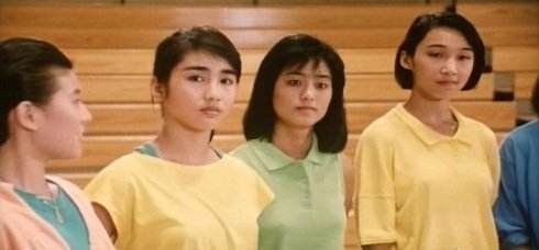 一人扛起整個家！她為報恩「巔峰退圈」嫁殘疾富商　現逆天改命「身價10億」甜曬鴿子蛋