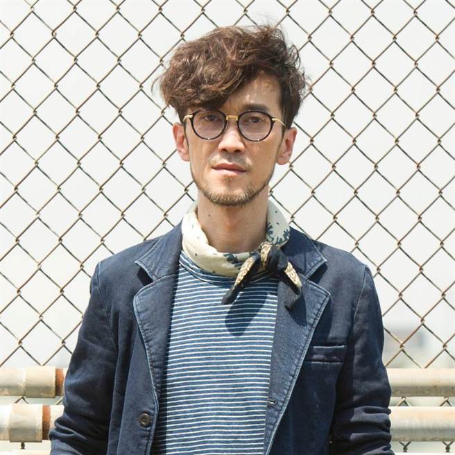 小虎隊神祕第4人！當年歌喉驚人「卻決定退出小虎隊」　多年後「被封樂壇教父」每首歌都是經典