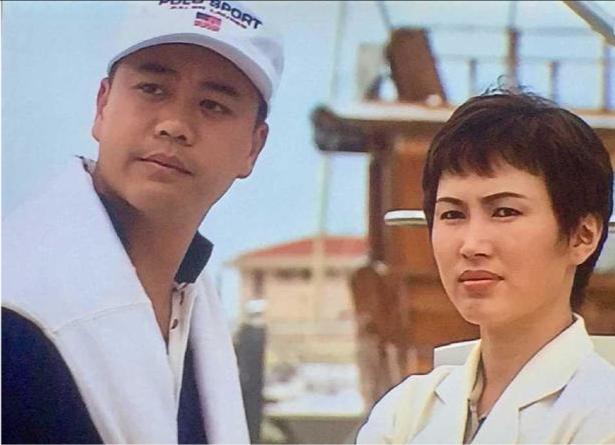 二婚娶女粉絲！被反追4年「結婚才知對方是豪門千金」　姐弟戀「25年未生子」零矛盾