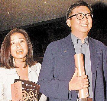 丈夫英年早逝！她痴情為夫守寡「永不再嫁」　孤身堅強14年「終紅了眼眶」：熬不過現實