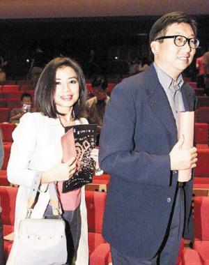 丈夫英年早逝！她痴情為夫守寡「永不再嫁」　孤身堅強14年「終紅了眼眶」：熬不過現實
