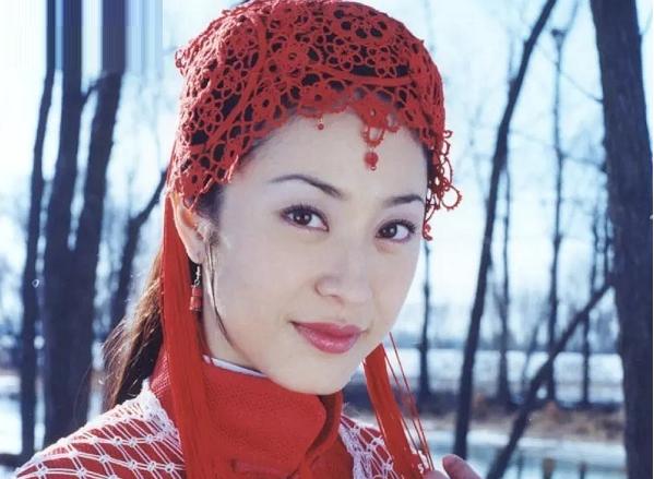 5段感情4次插足！遭10億假富豪騙婚「捲走所有財產」　55歲「決心封愛」與孤獨為伴