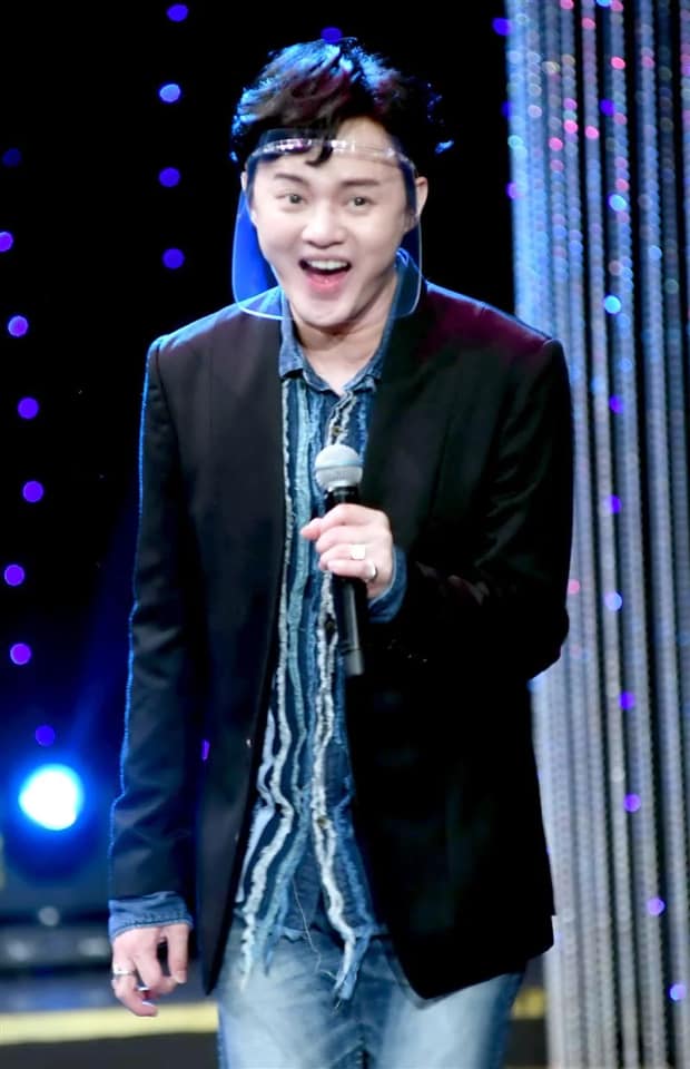 姊弟情深！許富凱憶「國小見姊姊出嫁」哭好慘：妳不要走　對父母報喜不報憂「她是我的垃圾桶」