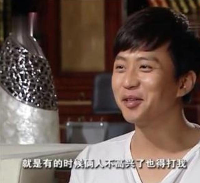 手足情深！鄧超家窮付不出學費「大姐花光積蓄代墊」　姐姐患癌「他拚了命籌錢」成名後加碼回報2棟房