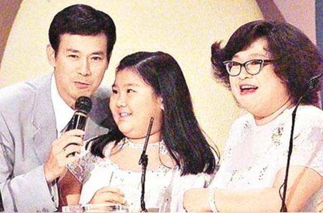 繼承母親上億財產！鄭少秋女兒大哭「稱很想結婚」　曾為「留住男友下跪」仍被無情推開
