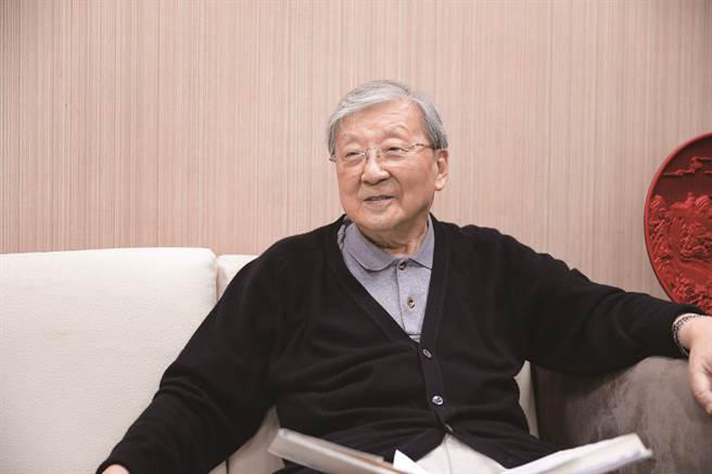 台灣電影教父91歲病逝！「心中藏兩大遺憾」感慨墓碑想刻11字　楊貴媚接噩耗「痛到說不出口」