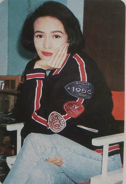 扇過劉嘉玲，贏過張曼玉鍾楚紅！堅持不婚不孕「養男友16年」像坐牢　63歲稱除了錢一無所有