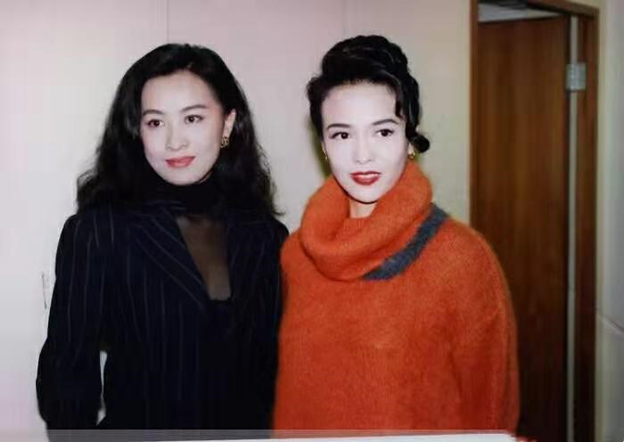 扇過劉嘉玲，贏過張曼玉鍾楚紅！堅持不婚不孕「養男友16年」像坐牢　63歲稱除了錢一無所有