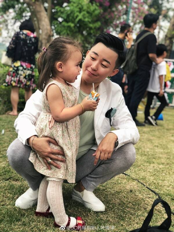 「自願單親」被罵翻！女CEO「買優質精子生女娃」3歲了　不畏酸言「再砸70萬懷2胎」：有能力給妳最好